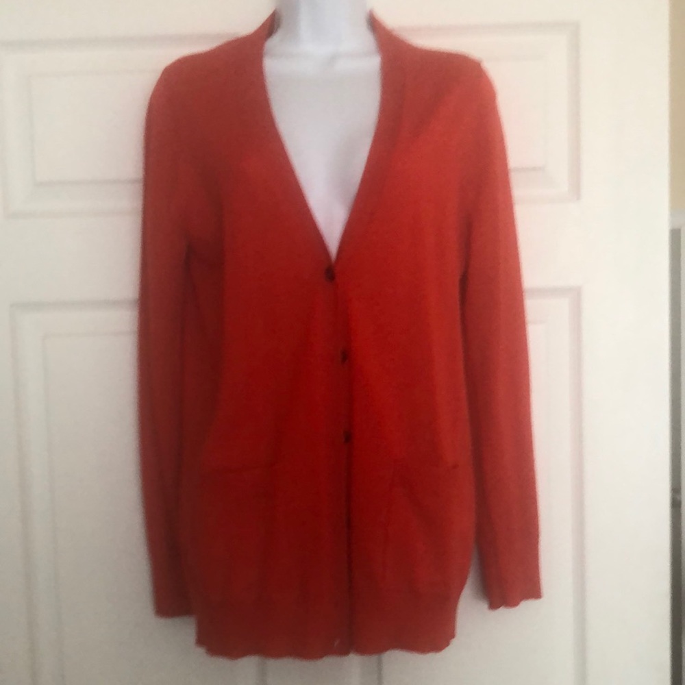 Like new. No flaws. 100% merino wool cardigan from J crew